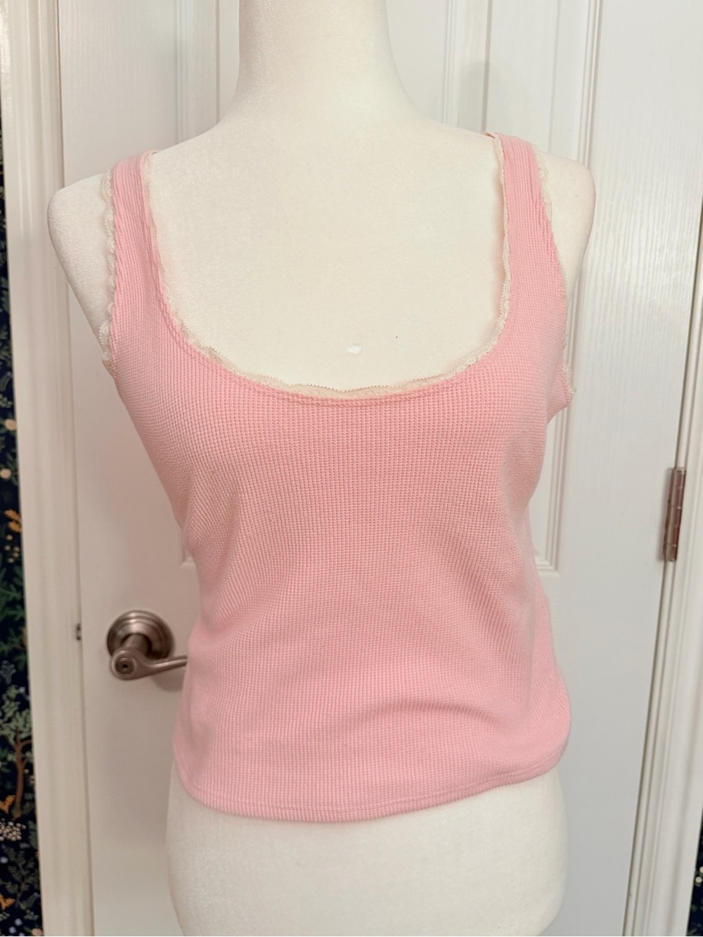 Gilly Hicks Light Pink Ribbed Lace-Edged Tank
